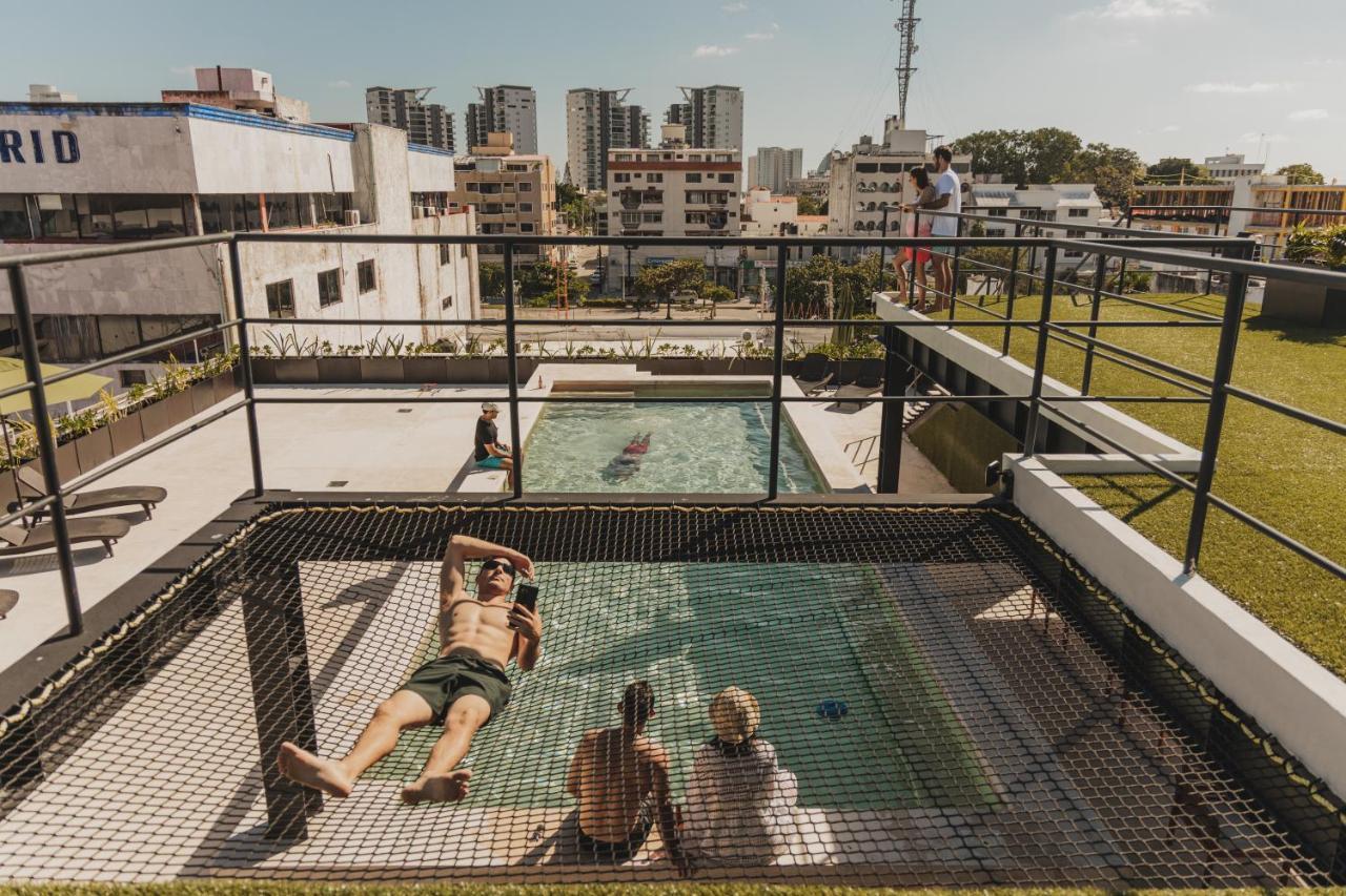 Caleta Hostel Rooftop & Pool Cancún Kültér fotó