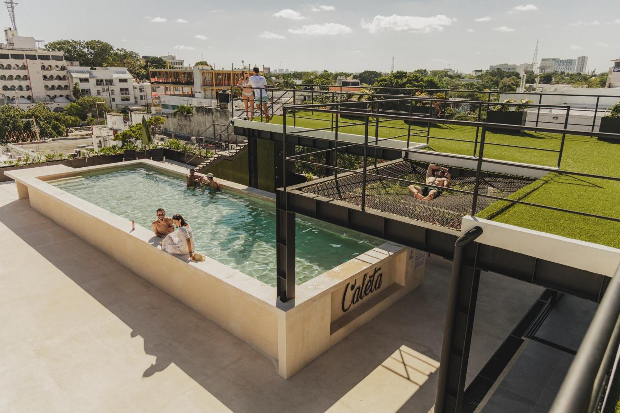 Caleta Hostel Rooftop & Pool Cancún Kültér fotó